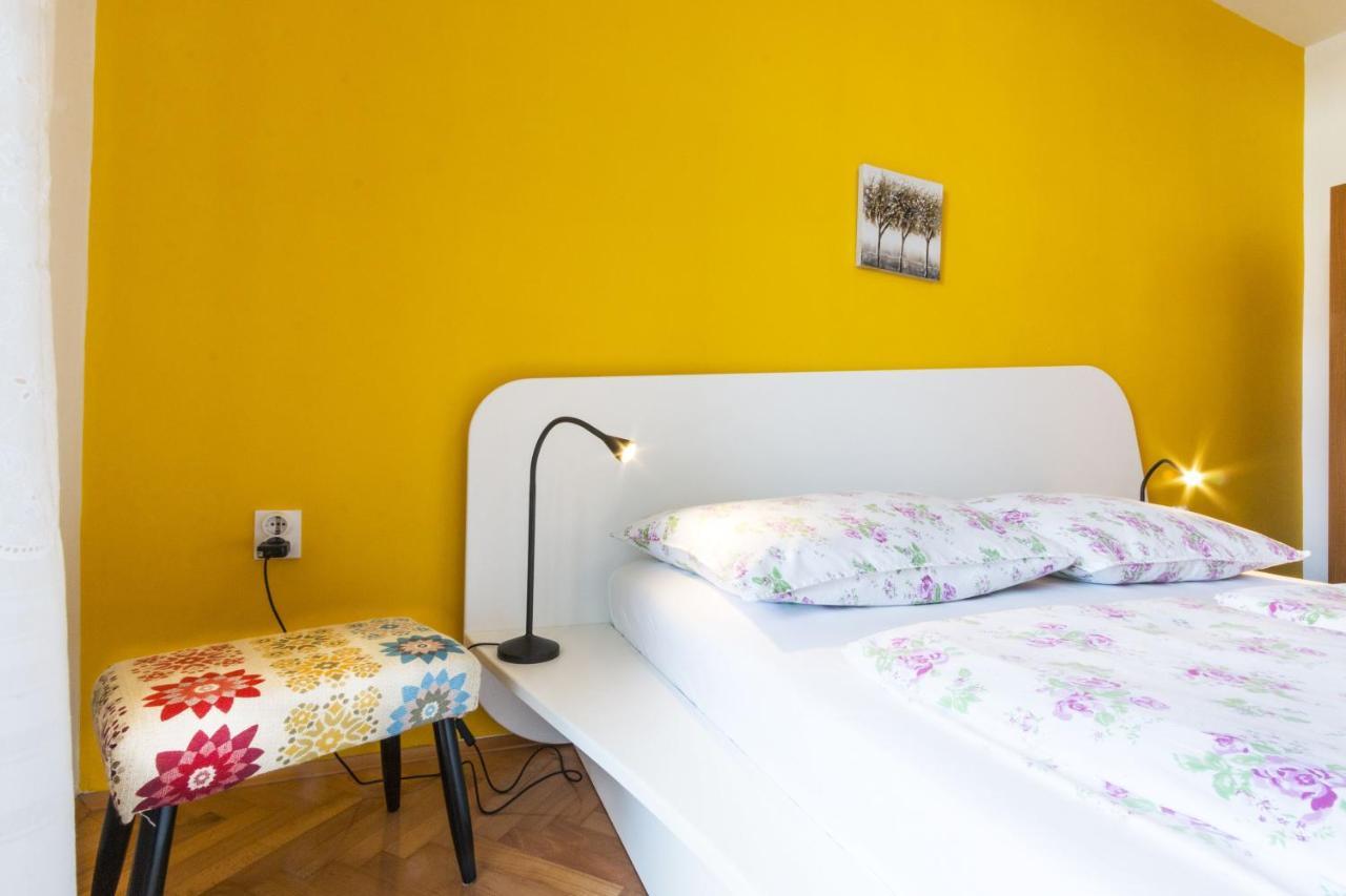 Guest House Marica روفينج المظهر الخارجي الصورة