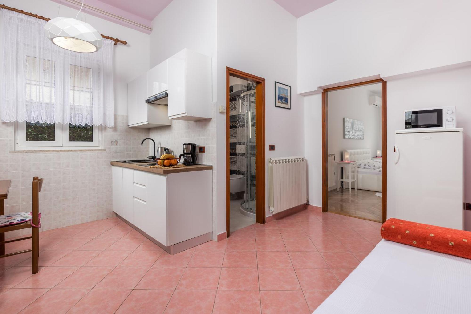 Guest House Marica روفينج المظهر الخارجي الصورة