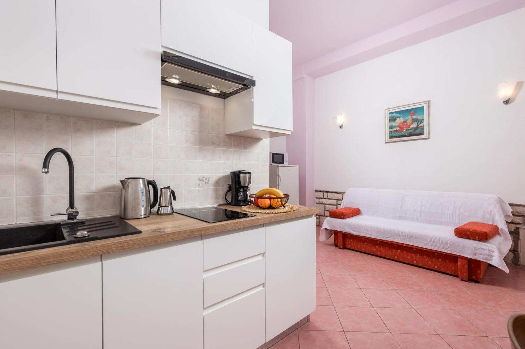 Guest House Marica روفينج المظهر الخارجي الصورة