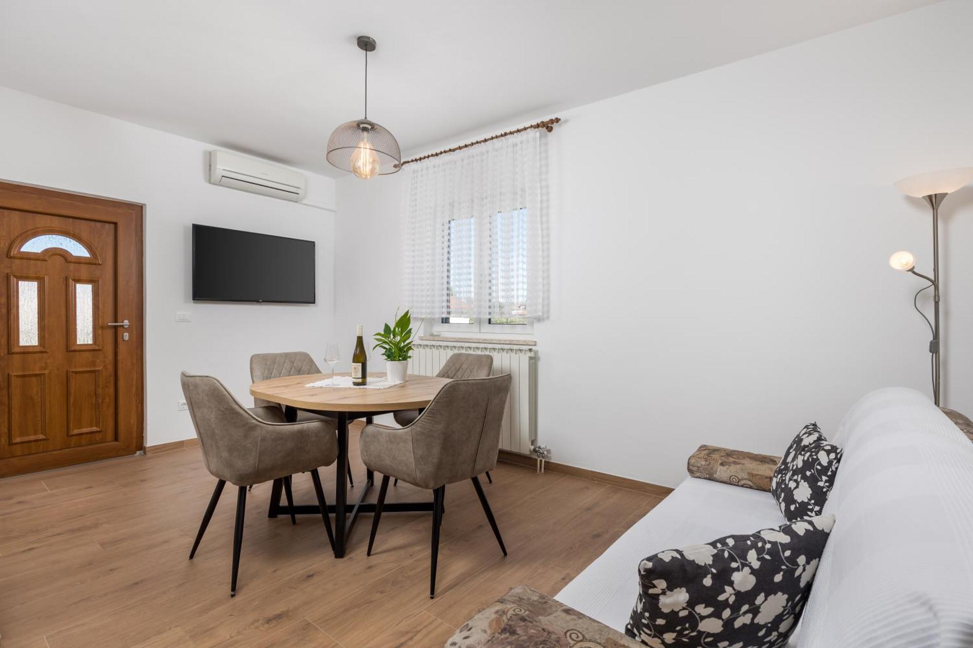 Guest House Marica روفينج المظهر الخارجي الصورة